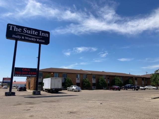 The Suite Inn – Minot, ND