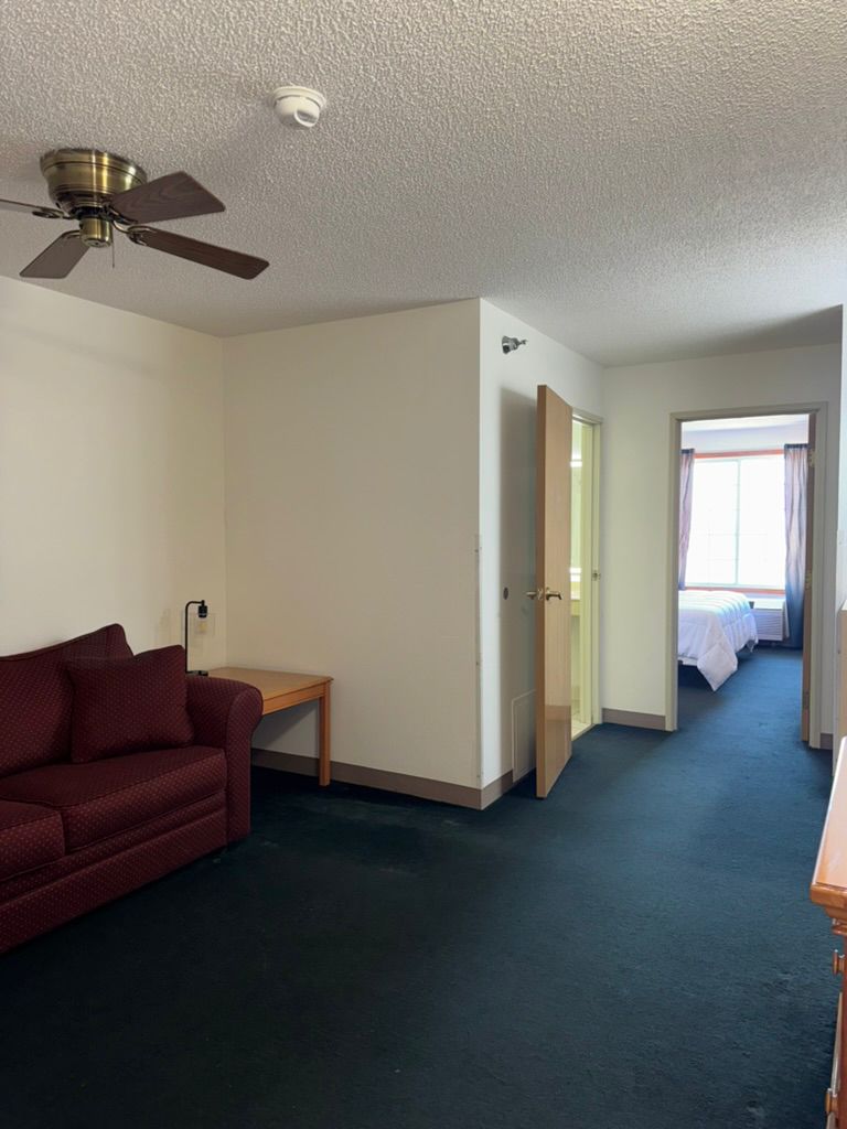 Garrison Inn and Suites – Garrison, MN