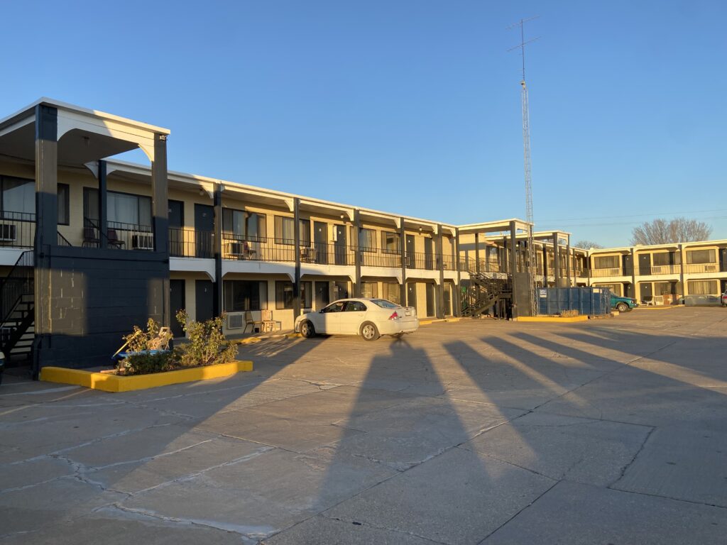 The Hastings Inn Salina – Salina, KS