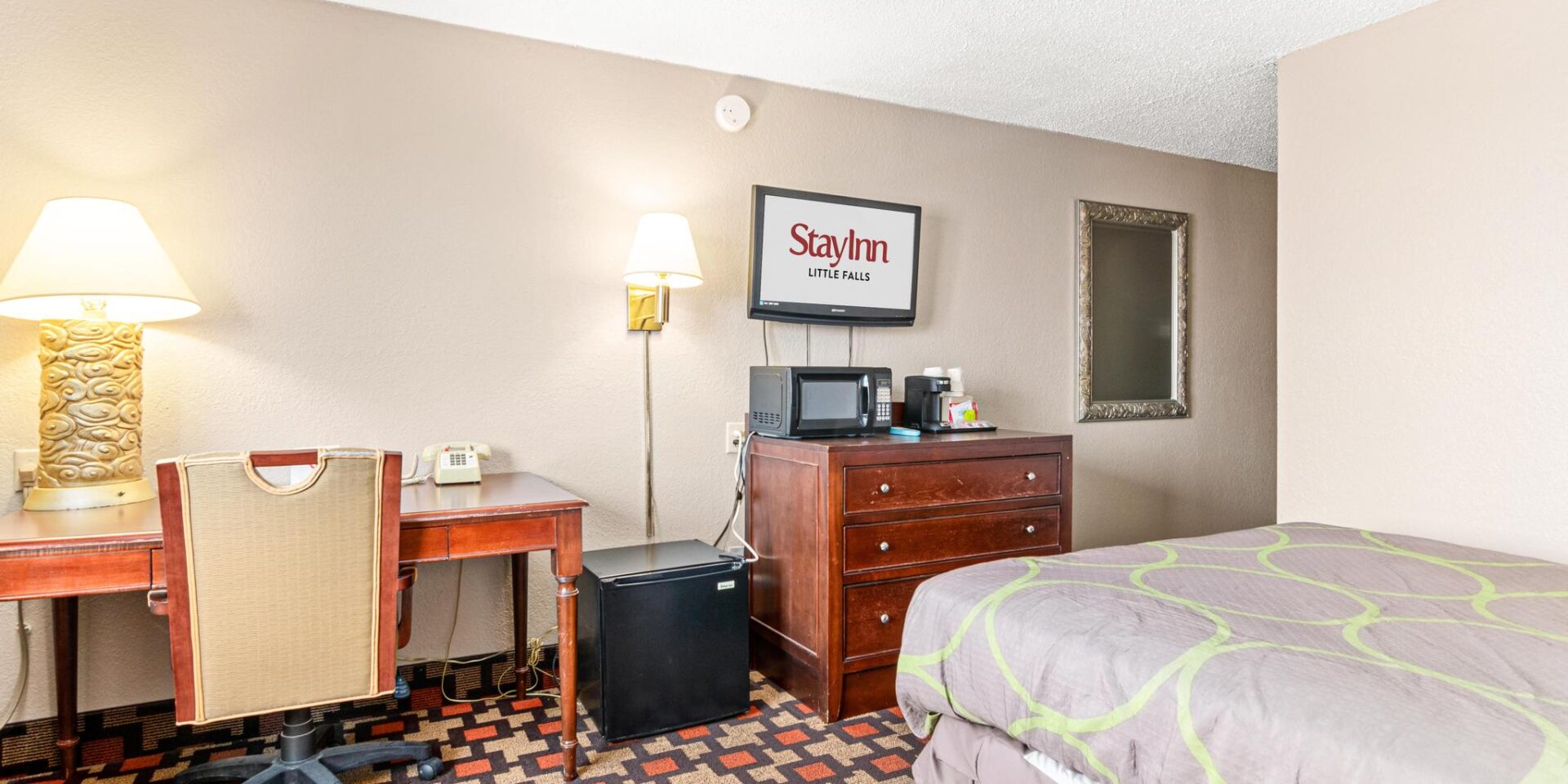 Queen Room
