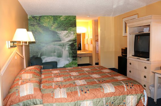 Kitchenette Room